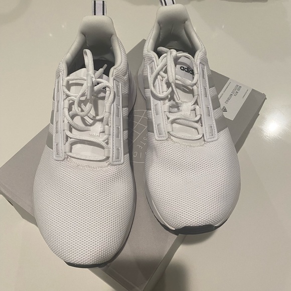 New Adidas men shoes - Picture 4 of 12